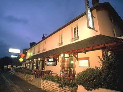 Logis Auberge Des Vieux Chenes 말레모르 외부 사진
